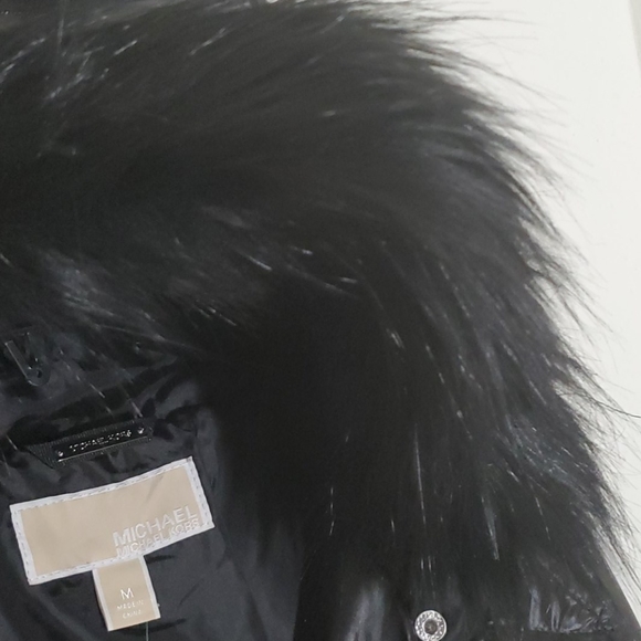 🆕️ Michael Kors Down Puffer Hooded Jacket - Picture 7 of 14